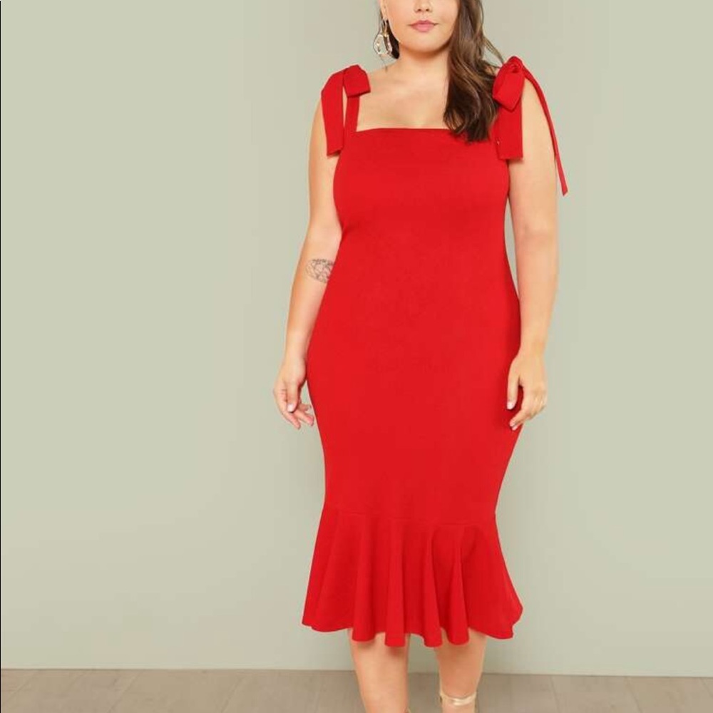 Plus Self Tie Shoulder Ruffle Hem Dress